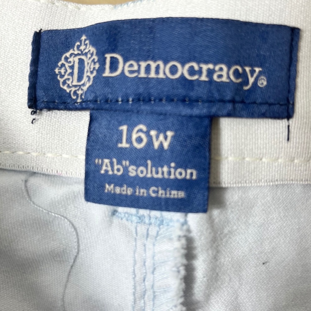 Democracy Ab Solution Bermuda Shorts Light Blue Gray Camo Size 16W Stretch - Picture 5 of 11